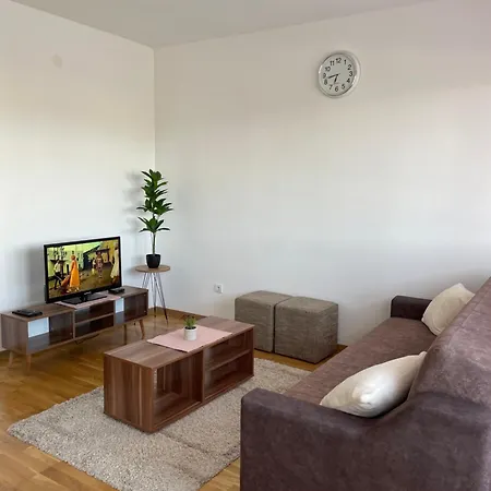 Blanco Apartment
